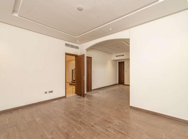 7 Bedroom Villa For Rent Pearl Jumeirah Lp15101 315a39be3cd2d600.jpg