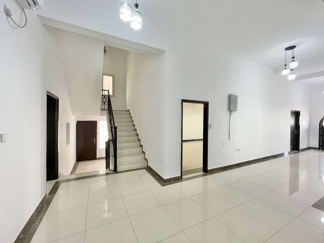 7 Bedroom Villa For Sale Jumeirah 2 Lp10420 E9284cce6e1f100.jpg