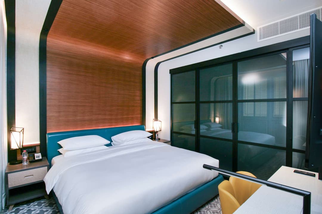 Studio Bedroom Apartment For Rent Andaz Dubai The Palm Lp04959 591b3d7e2410440.jpg