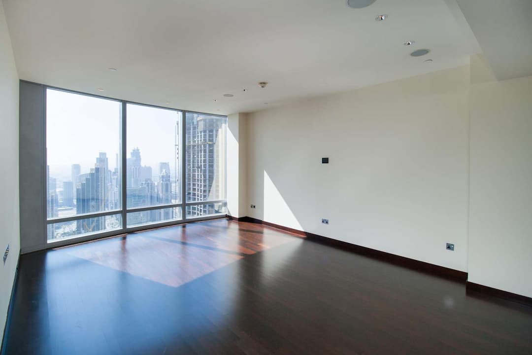 Studio Bedroom Apartment For Rent Burj Khalifa Lp05574 22ef60d295f38600.jpg