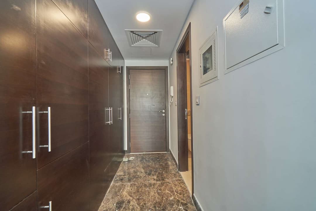 Studio Bedroom Apartment For Rent Sparkle Towers Lp07199 Ad3793d30572180.jpg
