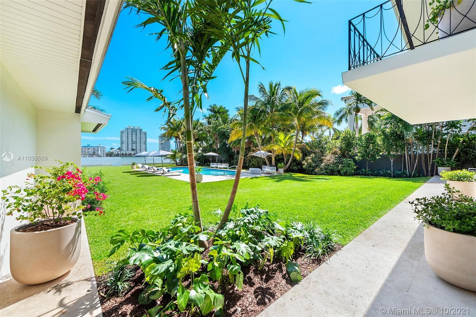 9 Bedroom Condominium For Sale Miami Beach Lp09826 256e9491a1ec3a00.jpg